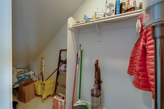 Building Photo - Newly Built 6BR Home with Panoramic Views in El Dorado Hills – 4,180 Sq Ft!