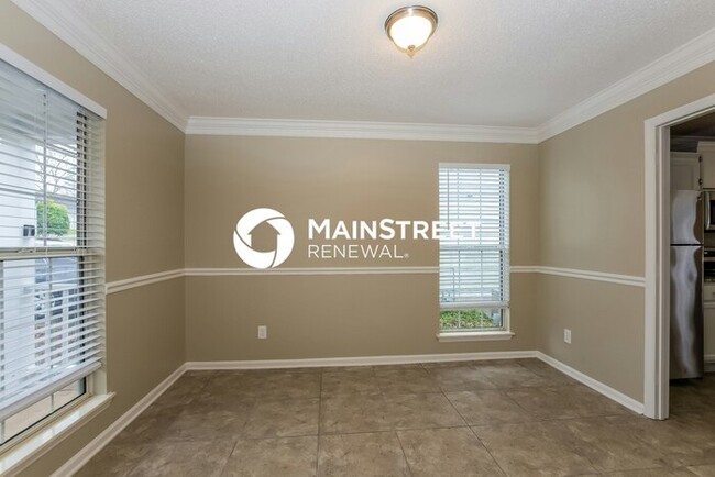 Building Photo - 8943 Chesham Dr