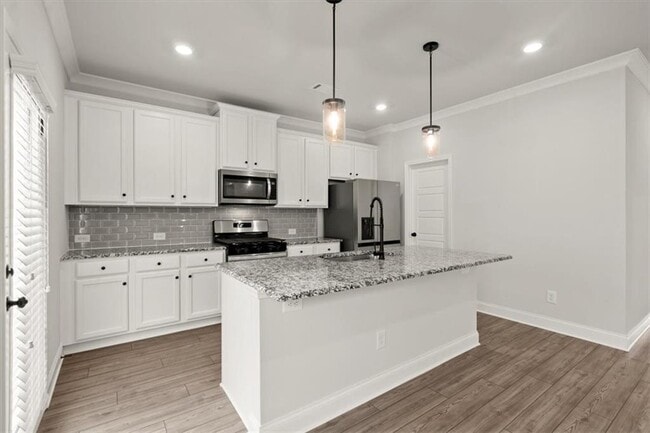 Building Photo - 4148 Brookmont Wy