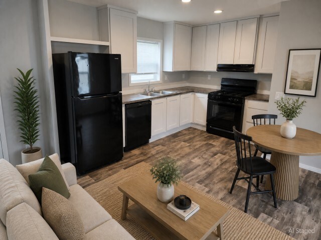 Building Photo - 203 Karu Dr