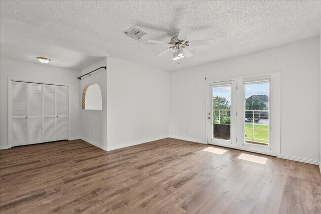 Building Photo - 17 Antilles Ln
