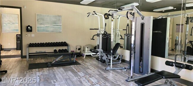 Building Photo - Well-Designed Silverado Ranch Condo | Spli...