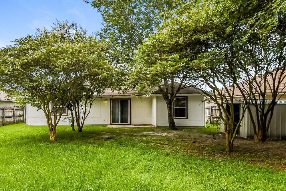 Building Photo - 5337 Lacy Jane Way