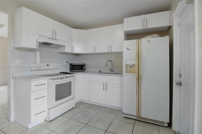 Building Photo - 11332 SW 207th Dr