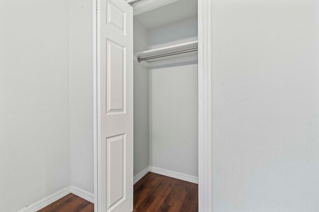 Building Photo - 353 Shirley Ave