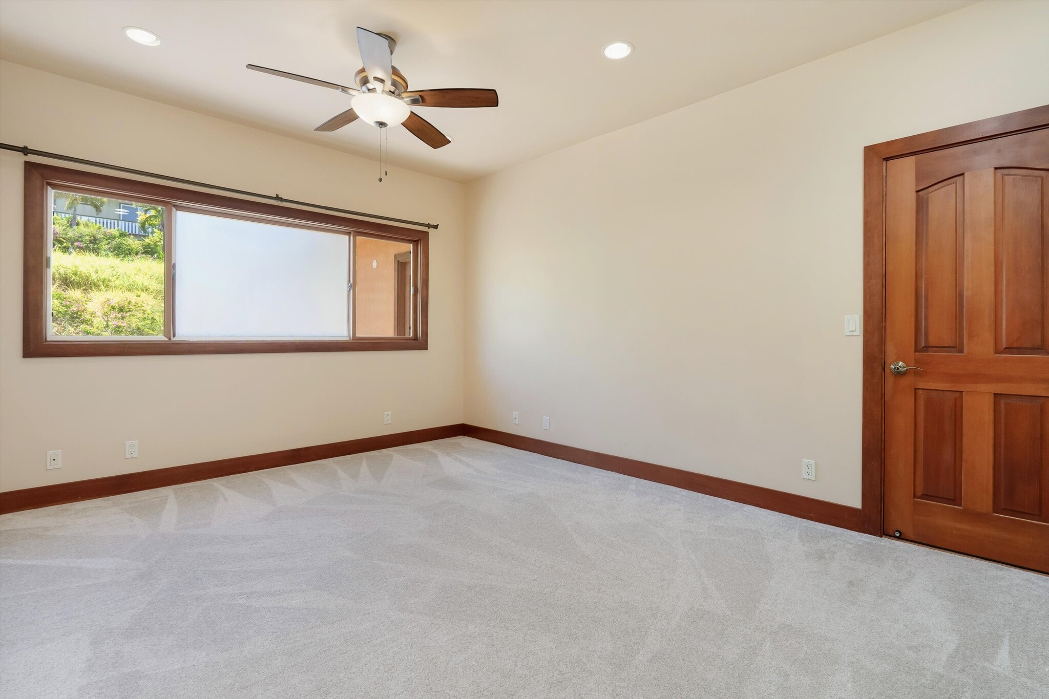 Building Photo - 44 Lau Niu Way