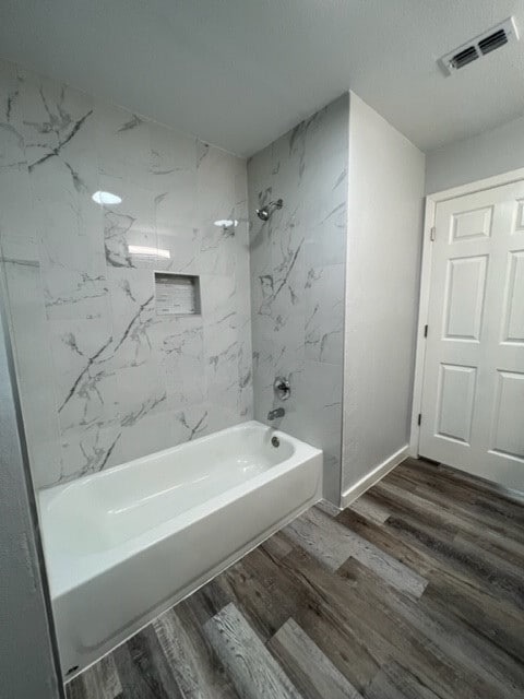 Building Photo - 710 Avenue J Pl