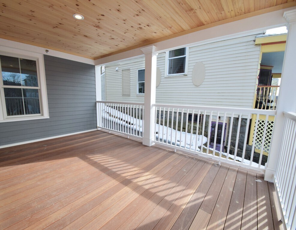 Building Photo - 41 Wenham St