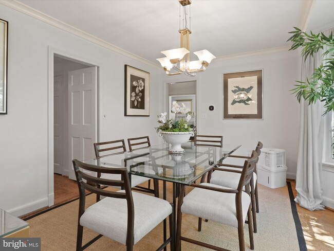 Building Photo - 4725 Rock Spring Rd