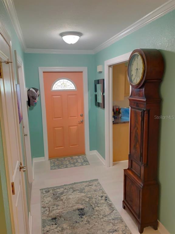 Building Photo - 323 Dolphin Pkwy