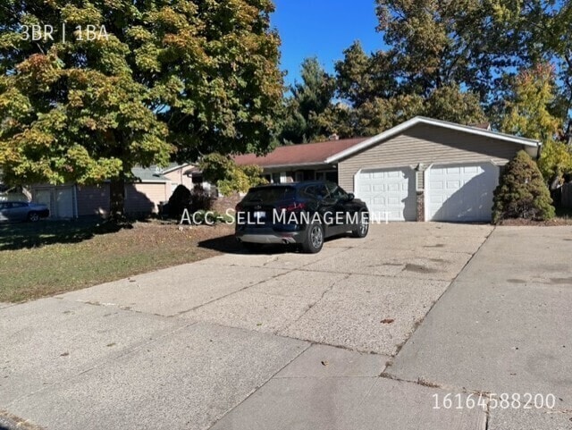 Building Photo - 5798 Christie Ave SE