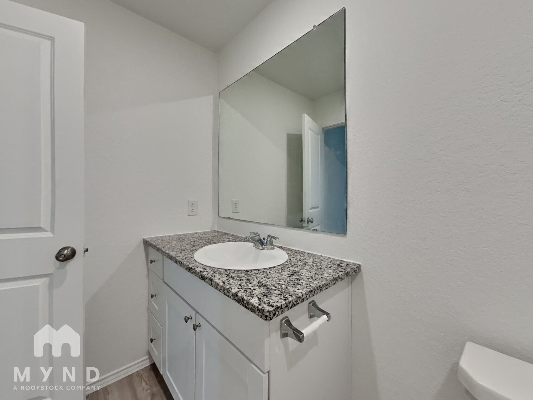 Building Photo - 14911 Greenfield Ml