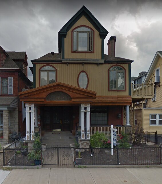 Front of the building - 518 Washington Ave