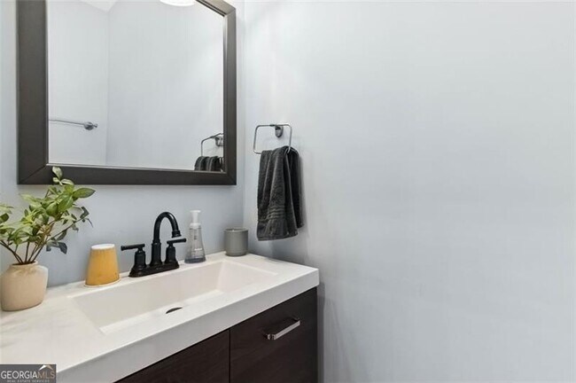 Building Photo - 11931 Aspen Forest Dr