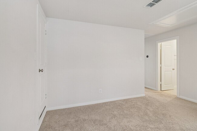 Building Photo - 18203 Lilac Woods Trl