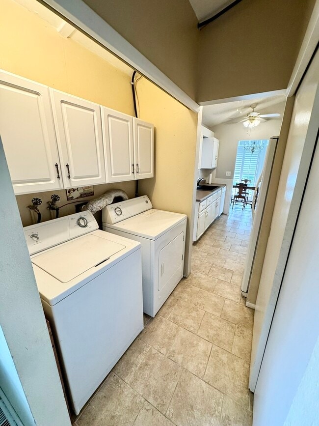 Building Photo - 4316 El Rancho Dr