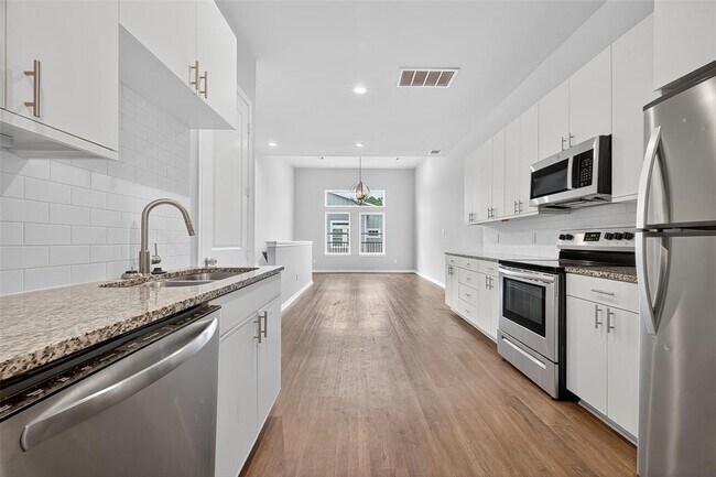 Building Photo - 4922 Paradigm Ln