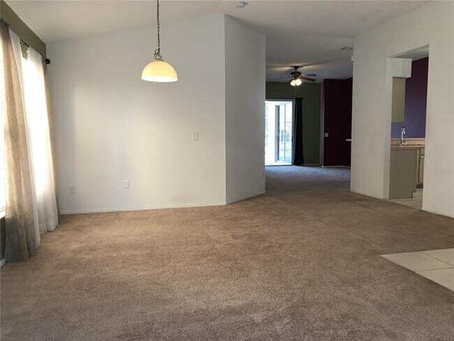 Building Photo - 2673 Chatham Cir