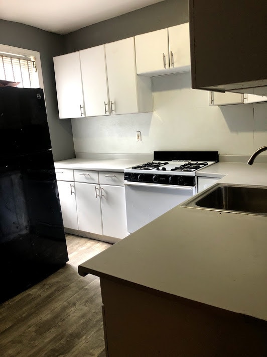 Kitchen - 4224 Powelton Ave