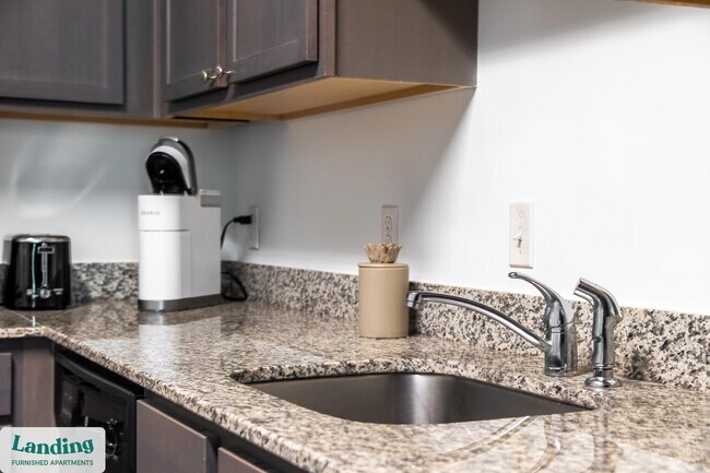 Building Photo - 1903 E Marshall St