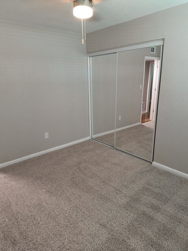 Building Photo - OPEN HOUSE June 21 at 10 am to Noon