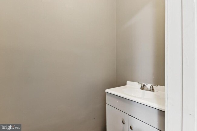 Building Photo - 12099 Wallower Way