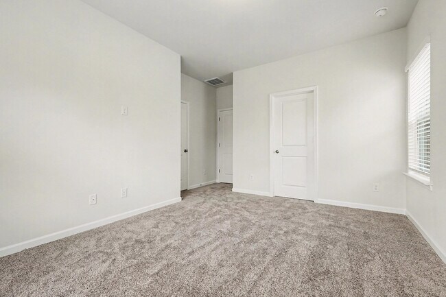 Building Photo - 5616 Ringneck Road