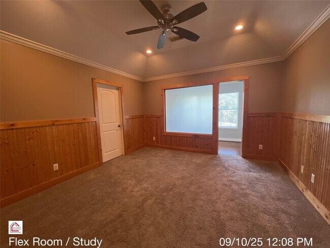 Building Photo - 903 Sugarfield Ct
