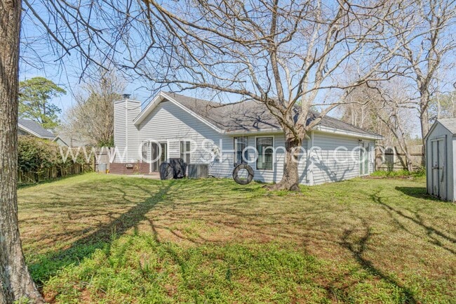 Building Photo - 1717 Bennetts End