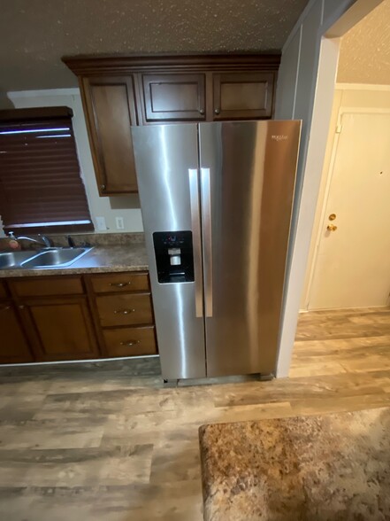 New stainless refrigerator - 1220 Montlake Rd