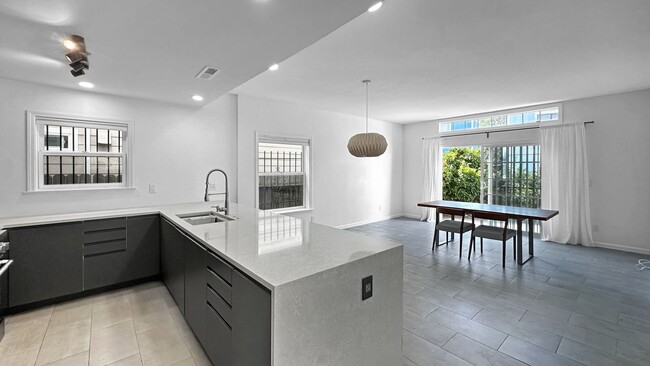 Building Photo - Fruit Trees on this Tastefully Remodeled House in Prescott!