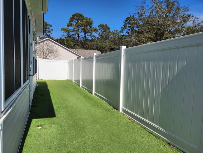 Building Photo - 12 Rapture Ct