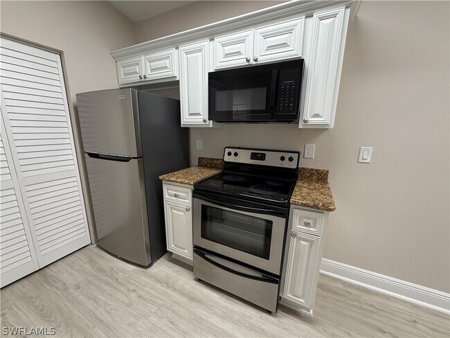 Building Photo - 2214 Arbour Walk Cir