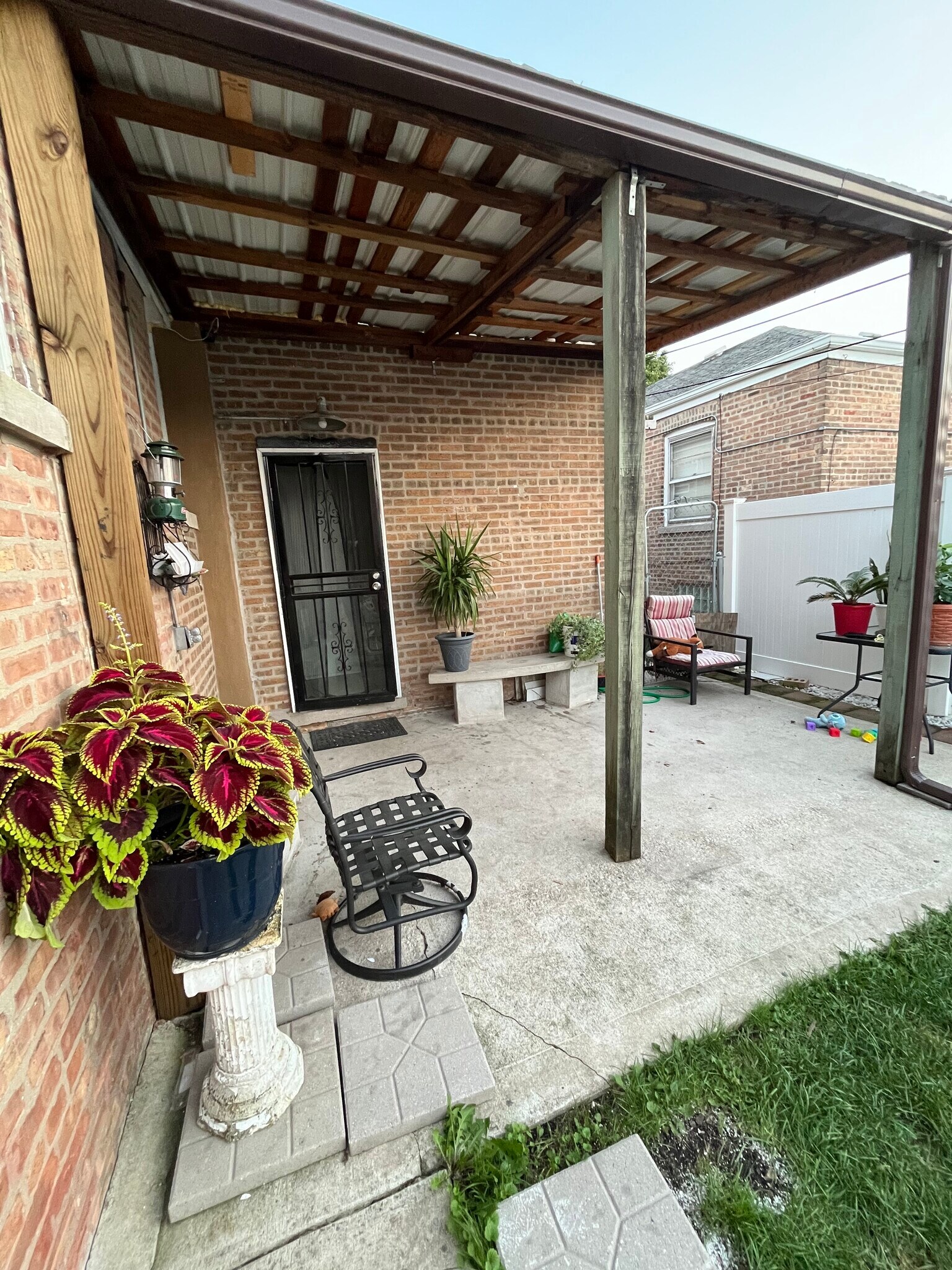 Building Photo - 3622 W 79th Pl
