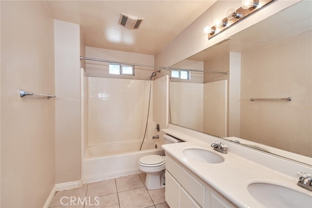 Building Photo - 75 Windward Way