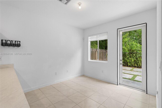 Building Photo - 1385 NW 208th Terrace