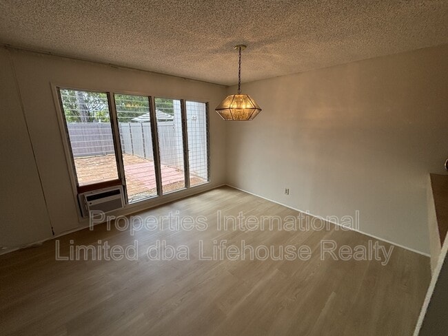 Building Photo - 95-625 Nawenewene Circle - 312