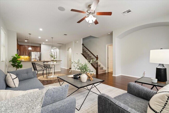 Building Photo - 15 Stone Terrace Dr