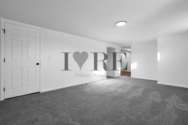 Building Photo - 1902 Brookfield Rd