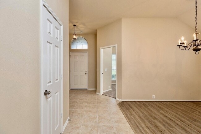 Building Photo - 30306 Castle Forest Dr