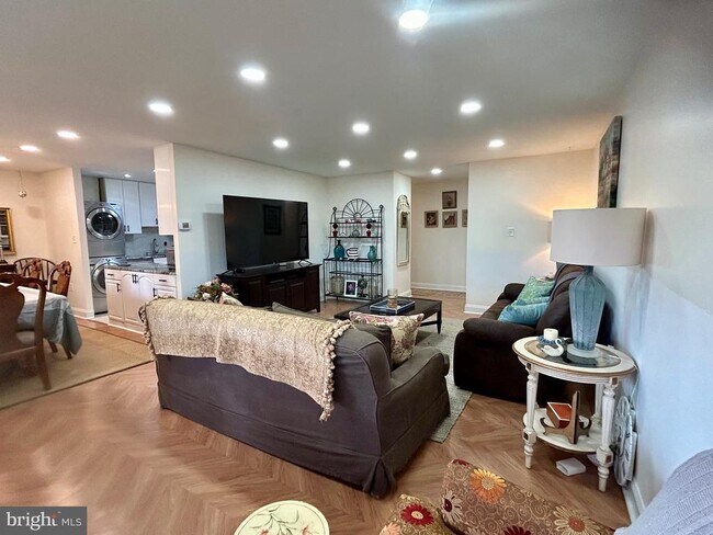 Building Photo - 18624 Walkers Choice Rd