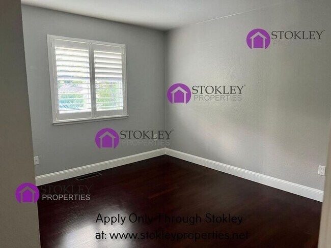 Building Photo - 1562 Terry Lynn Ln