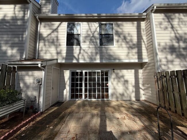 Building Photo - 7704 Falcon Rest Cir