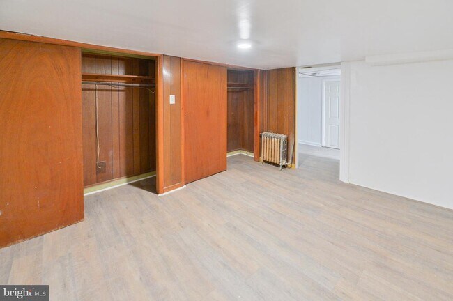 Building Photo - 217 S 47th St
