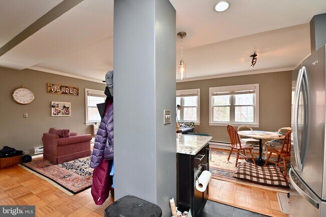 Building Photo - 3309 Martha Custis Dr