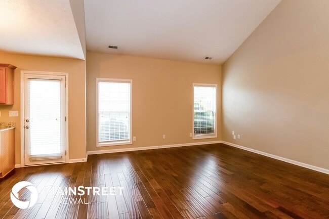 Building Photo - 8904 Eli Dr