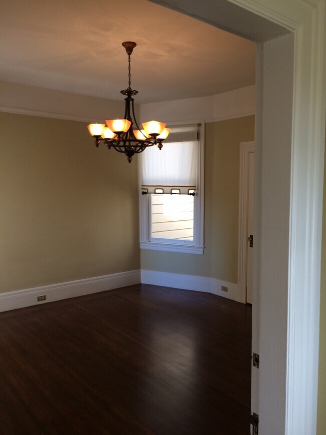 MASTER BEDROOM - 1282 Guerrero St