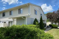 Building Photo - 721 Sunfish-