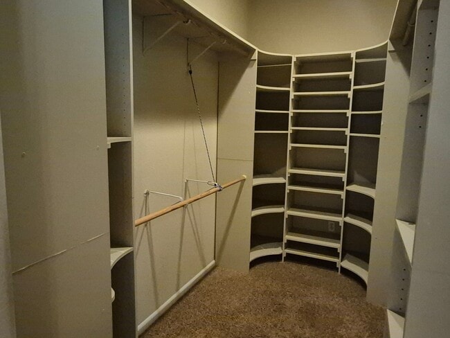 Building Photo - 4 Bedroom 2 Bath home in Natomas