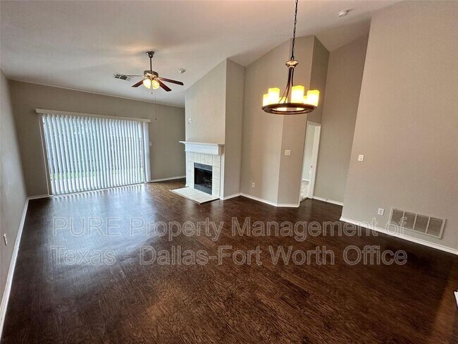 Building Photo - 5033 Caraway Dr